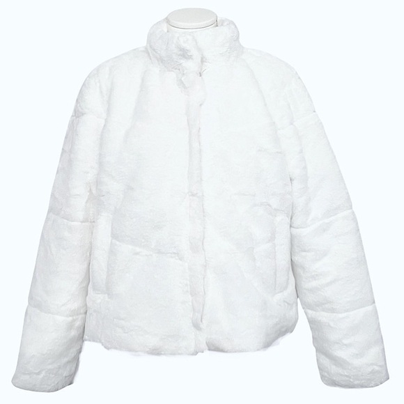 MONTREZ white plush faux fur chevron stitch jacket size S, NWT - Picture 1 of 5